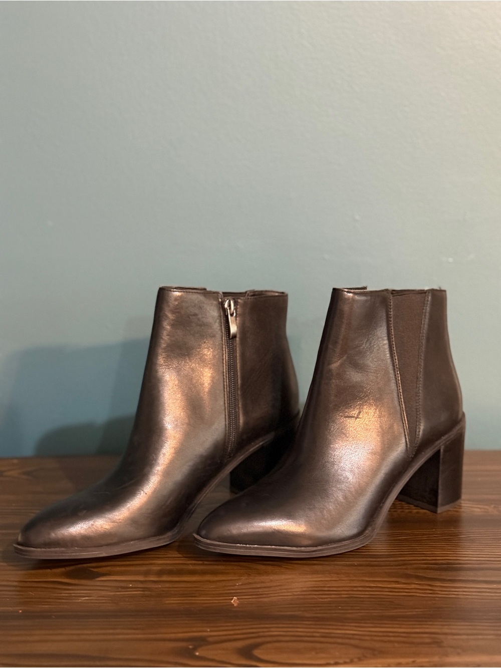 Women's BLACK Leather Ankle Boots - Classic Side-Zip Block Heel